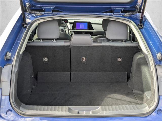 Used 2023 Toyota Prius LE image 6