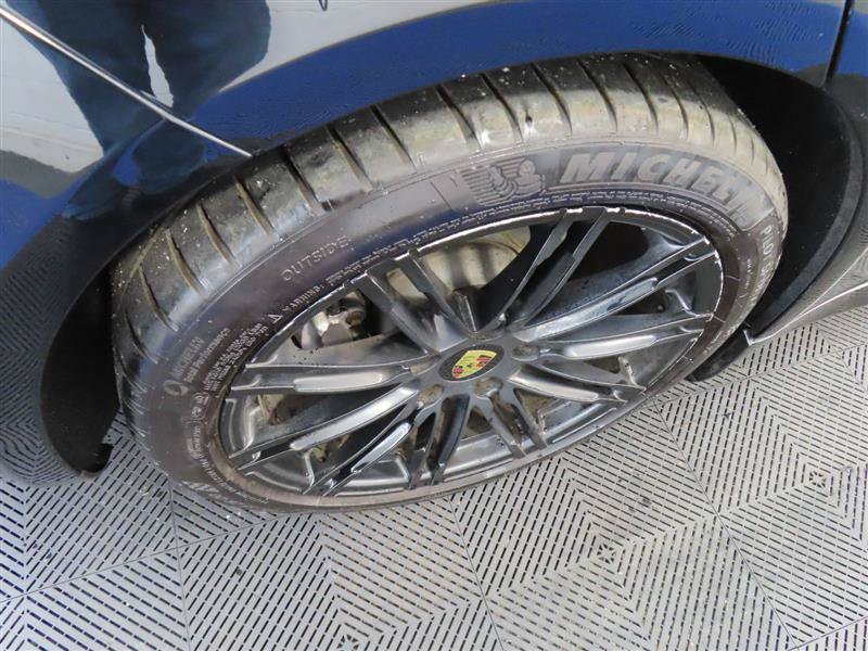 Used 2016 Porsche Panamera Edition RWD image 8