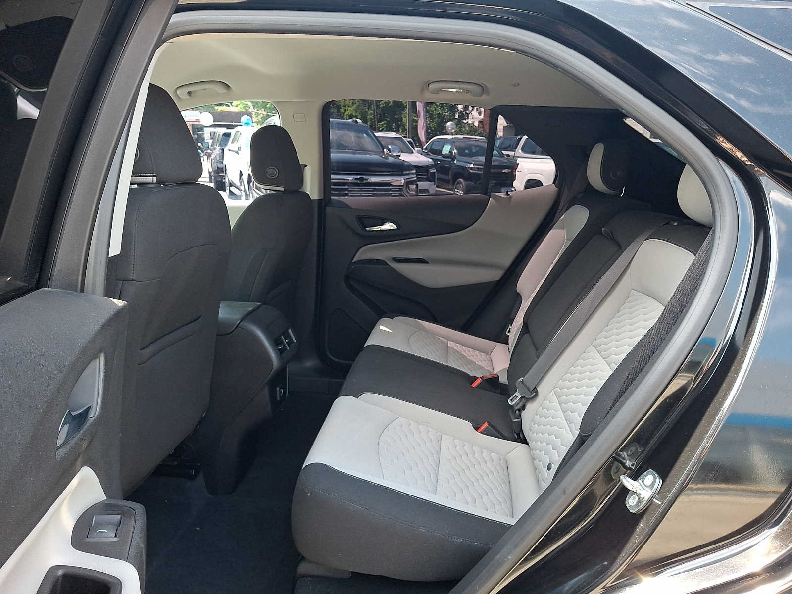 Certified 2019 Chevrolet Equinox LT AWD/4WD image 10