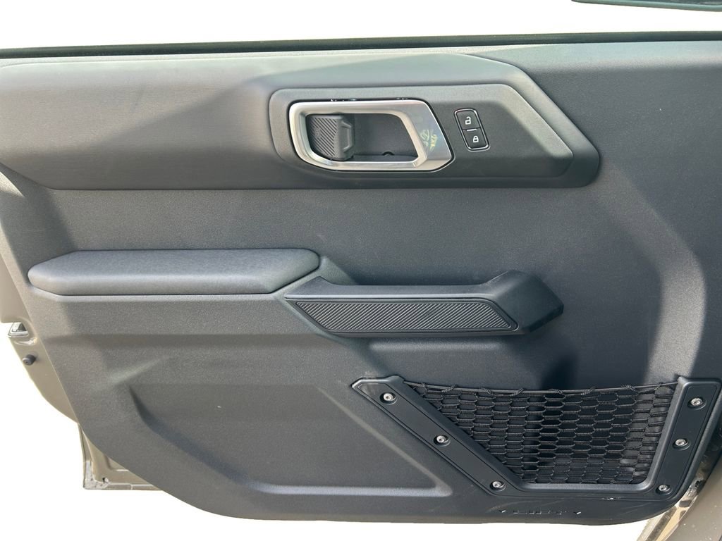 New 2025 Ford Bronco Badlands image 17