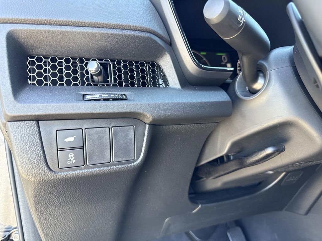 Used 2024 Honda CR-V Sport-L image 31