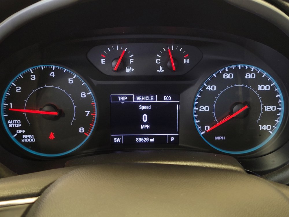 Used 2023 Chevrolet Malibu LT FWD image 23