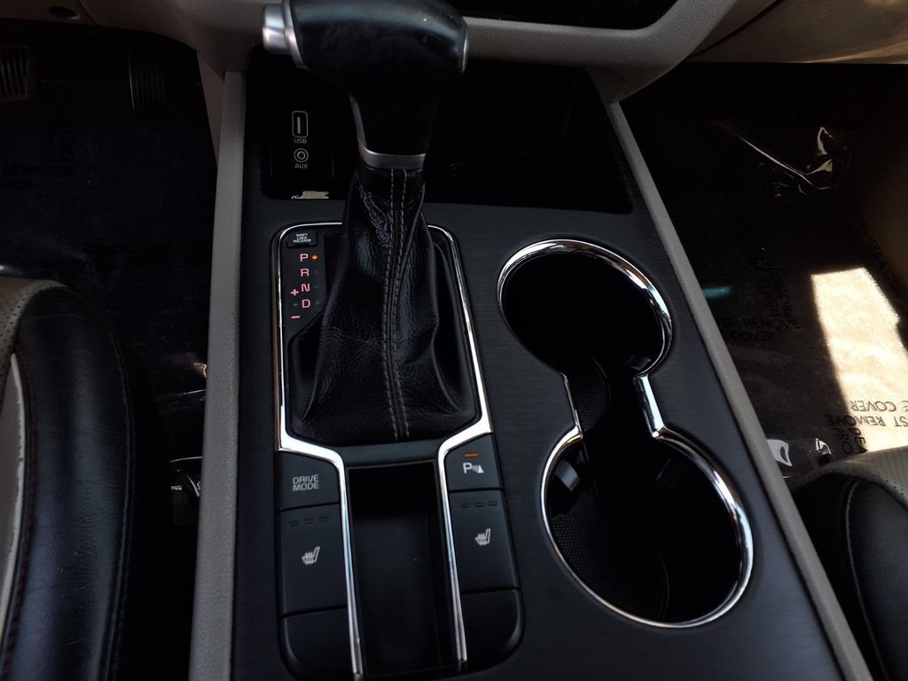 Used 2019 Kia Sedona EX FWD image 11