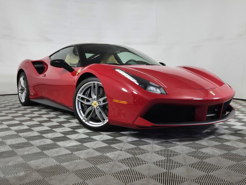 Used 2017 Ferrari 488 GTB image 3