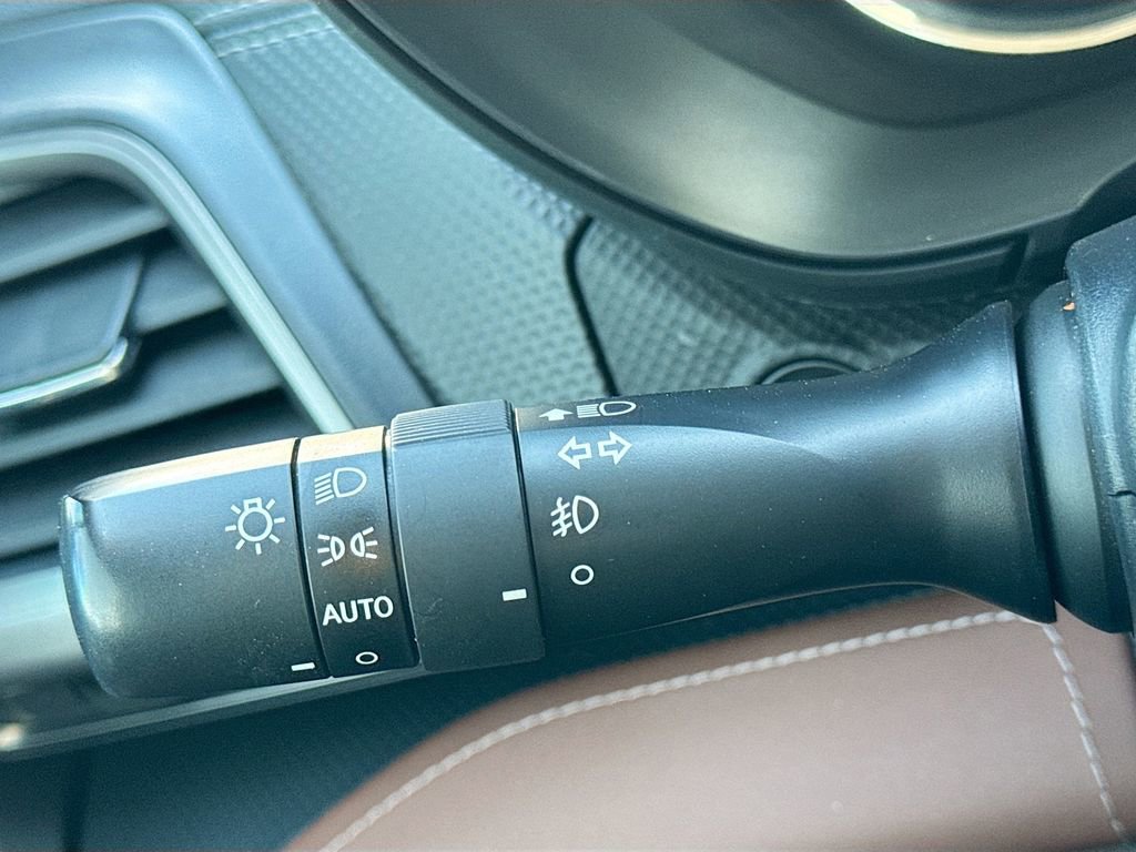 Used 2023 Subaru Forester Touring w/ Popular Package #3 image 16