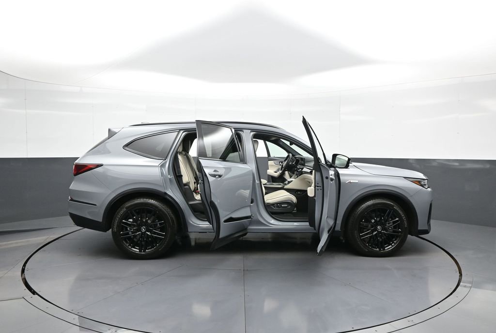 Used 2025 Acura MDX A-Spec image 45