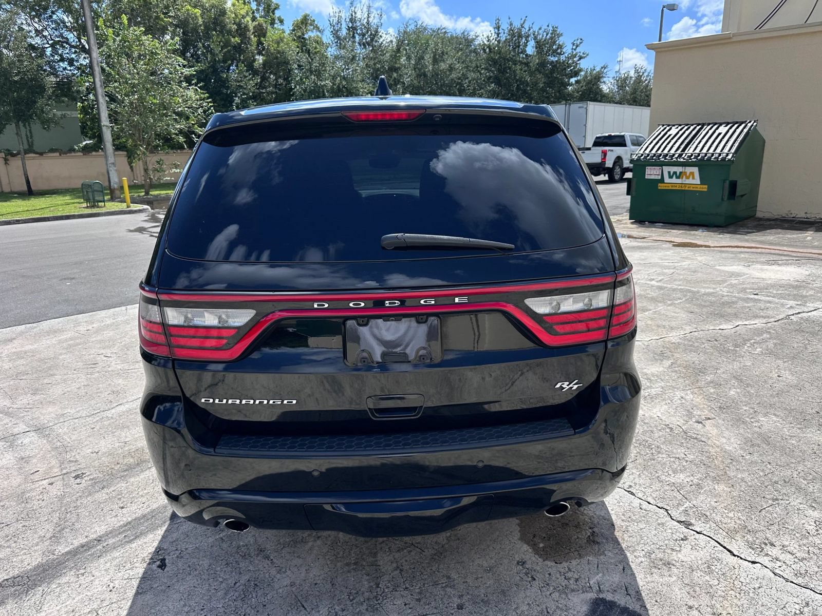 Used 2020 Dodge Durango R/T w/ Technology Group RWD image 6