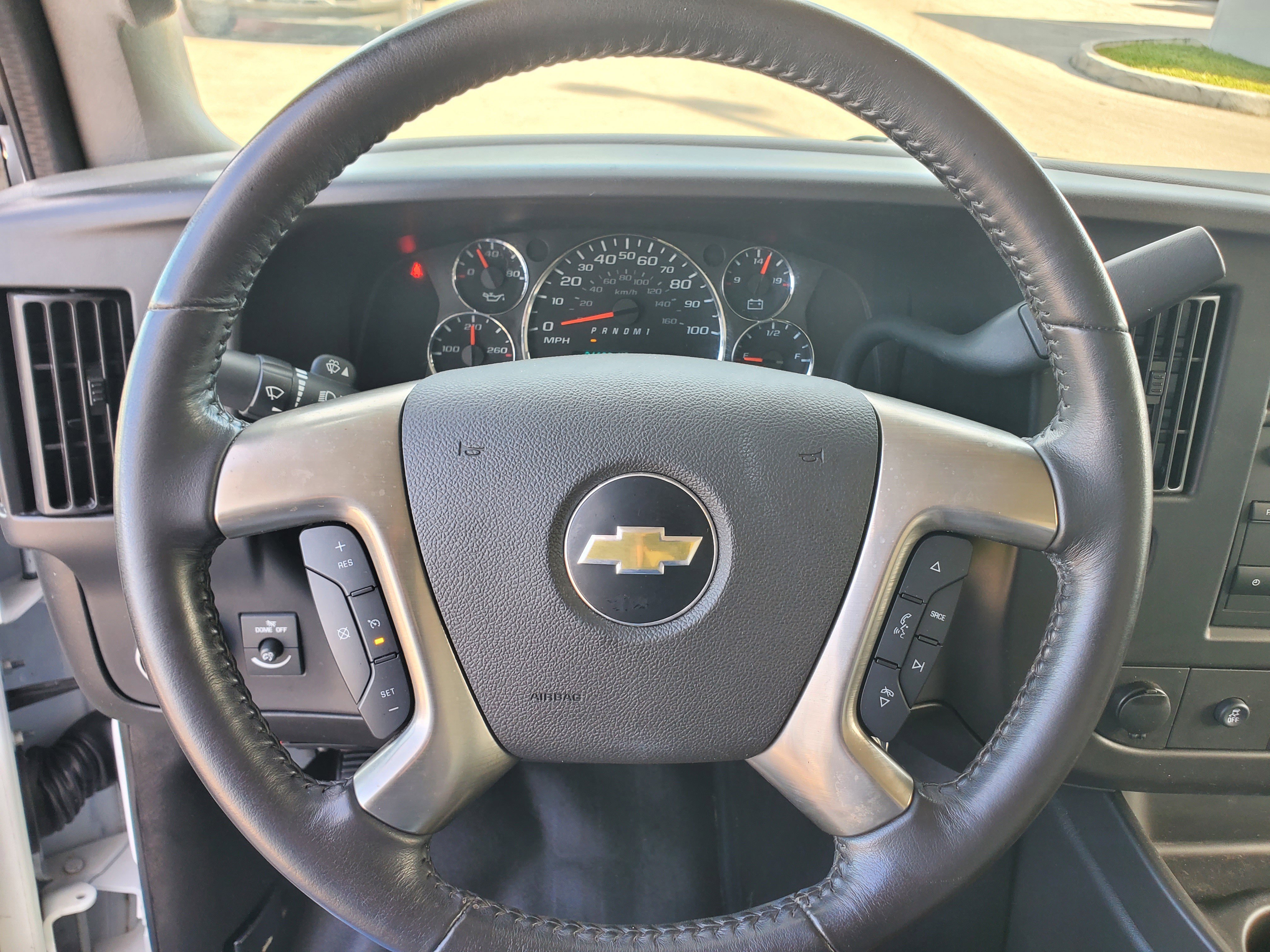 Used 2019 Chevrolet Express 3500 w/ Power Convenience Package image 14