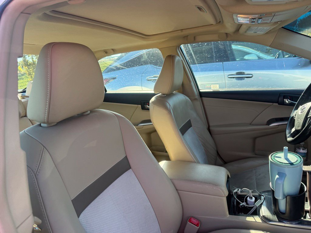 Used 2013 Toyota Camry XLE w/ Leather Pkg FWD image 13