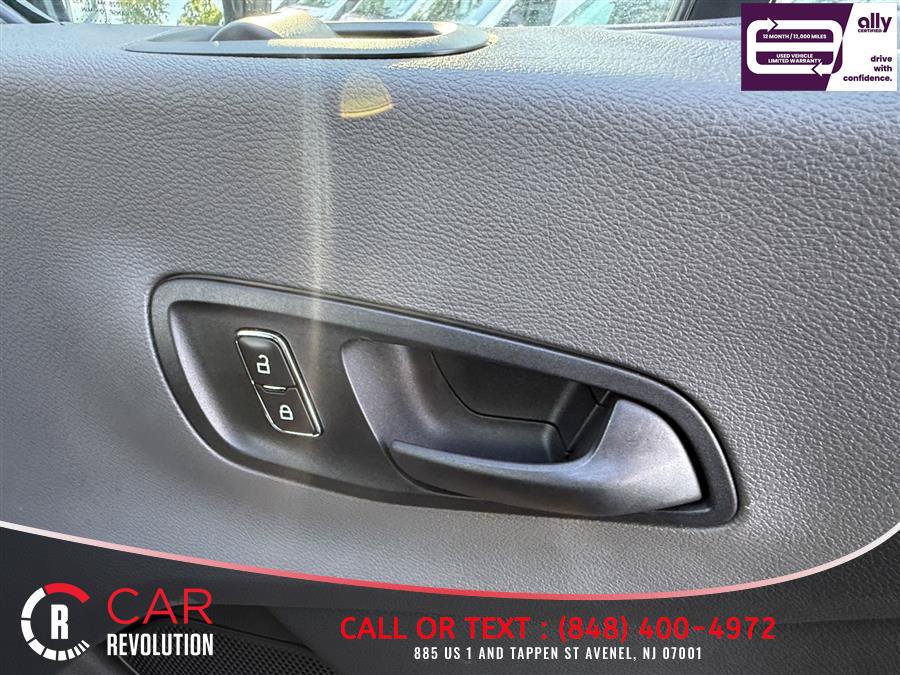 Used 2025 Ford Transit 250 148 High Roof AWD image 32