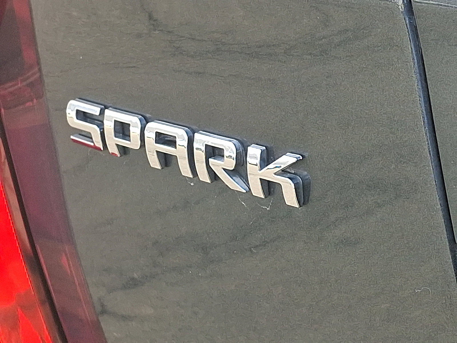 Used 2018 Chevrolet Spark LS image 29