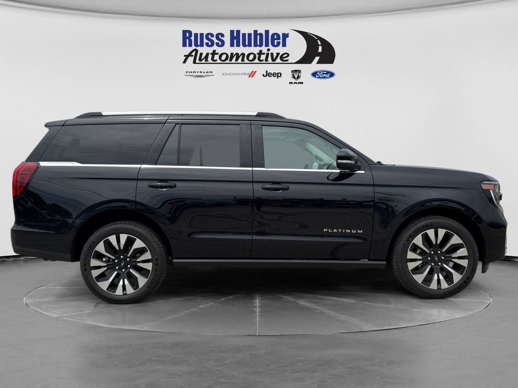 Used 2026 Ford Expedition Platinum w/ Driver's Package AWD/4WD image 8