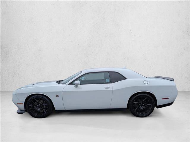 Used 2018 Dodge Challenger R/T Scat Pack RWD image 9