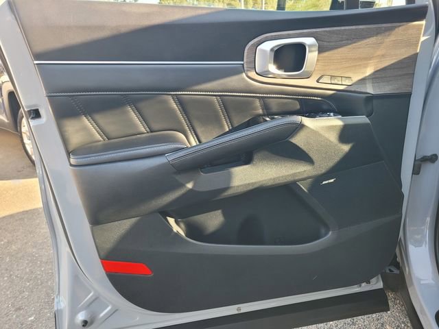 Used 2022 Kia Sorento SX Prestige image 16