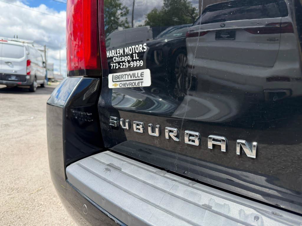 Used 2016 Chevrolet Suburban LS RWD image 26