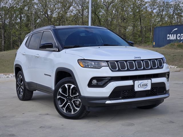 Used 2022 Jeep Compass Limited image 1