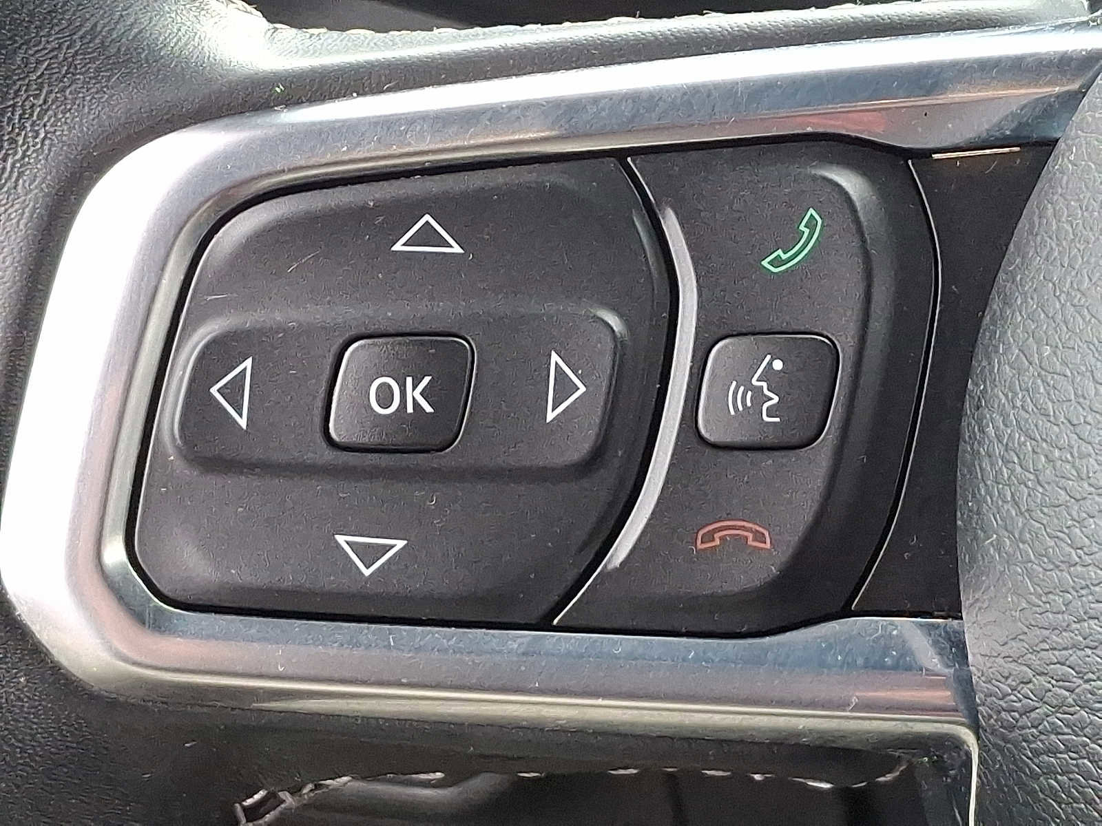 Used 2021 Jeep Wrangler Unlimited Sahara w/ Cold Weather Group image 21