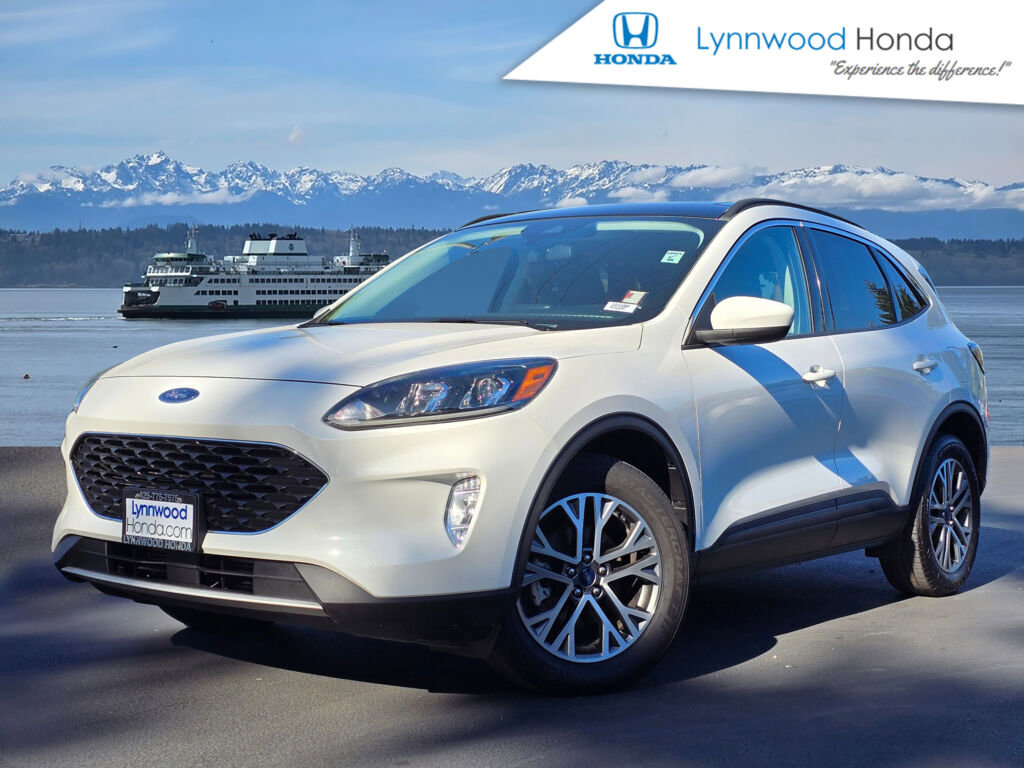 Used 2021 Ford Escape SEL w/ Technology Package