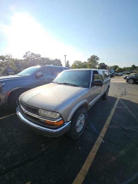Used 2003 Chevrolet S10 Pickup LS w/ Convenience Package