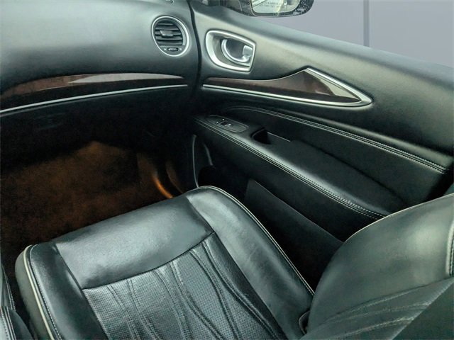 Used 2018 INFINITI QX60 FWD w/ Deluxe Technology Package image 19