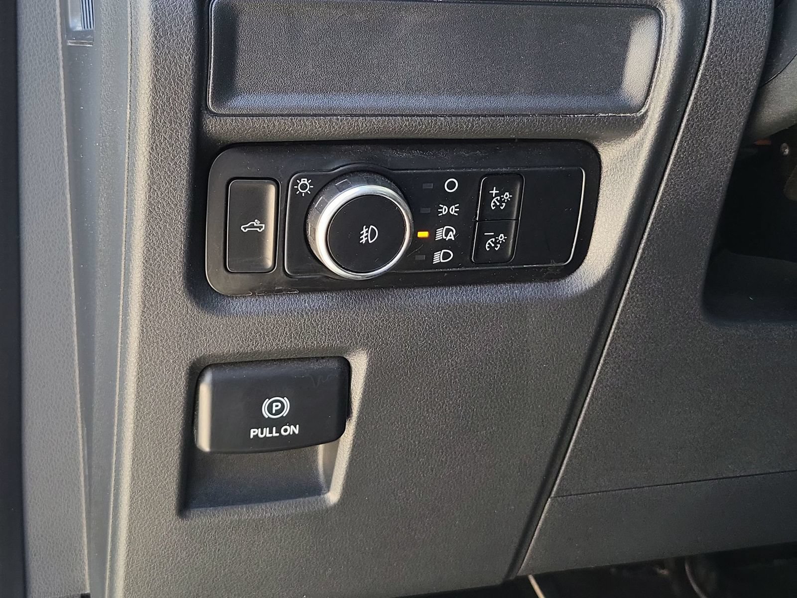 Used 2024 Ford F150 STX AWD/4WD image 18