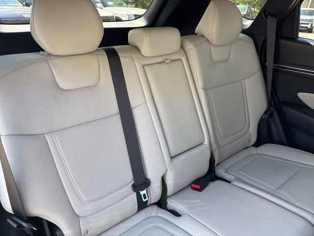 Certified 2022 Hyundai Tucson Limited AWD/4WD image 24