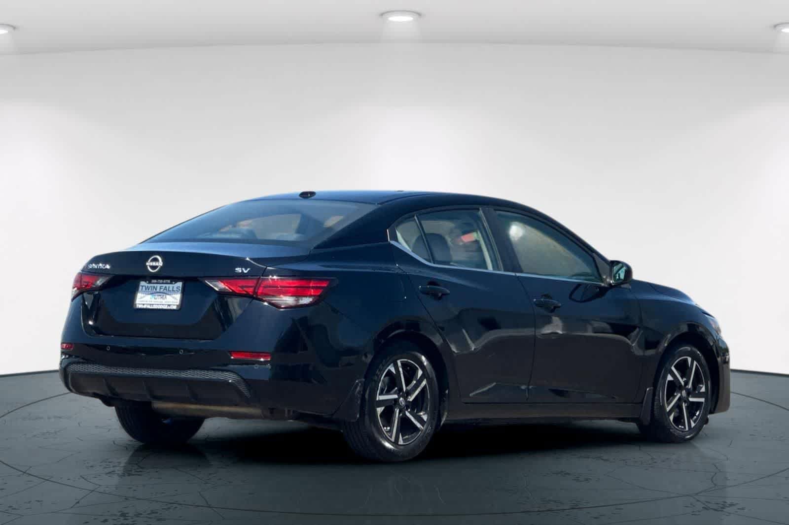 Used 2024 Nissan Sentra SV w/ All-Weather Package FWD image 2