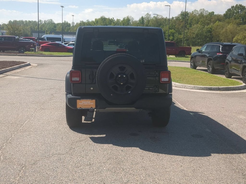 Certified 2023 Jeep Wrangler Unlimited Sport AWD/4WD image 4