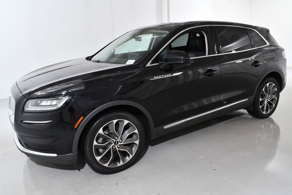 Used 2022 Lincoln Nautilus Reserve