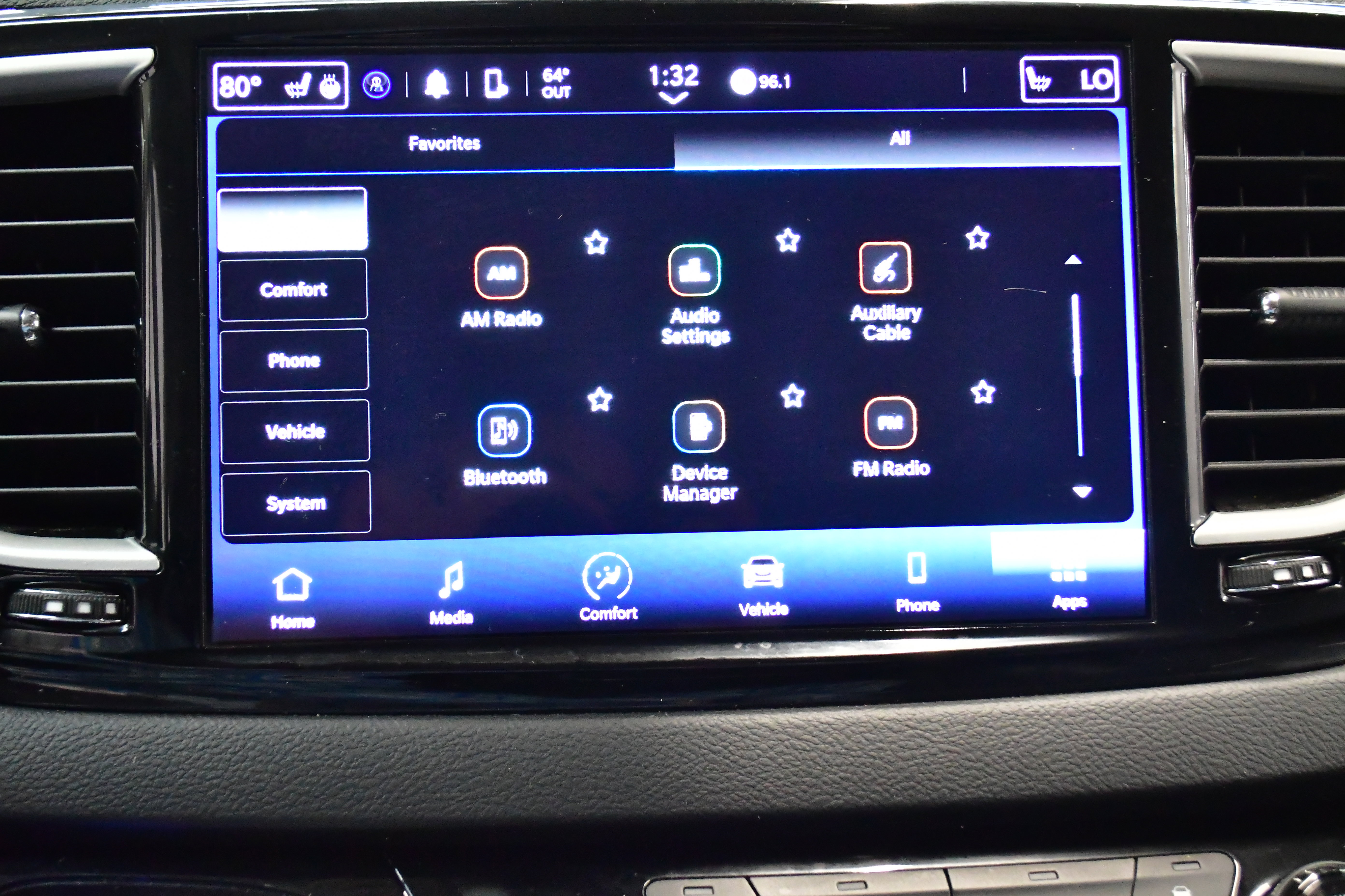 Used 2023 Chrysler Pacifica Touring-L image 54