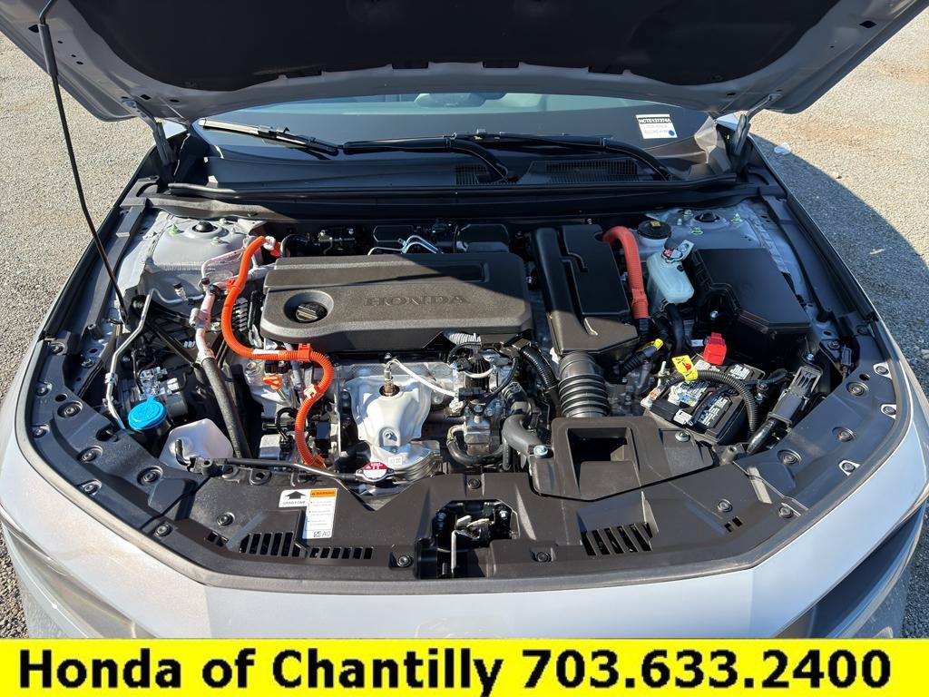 Used 2025 Honda Accord Sport image 33