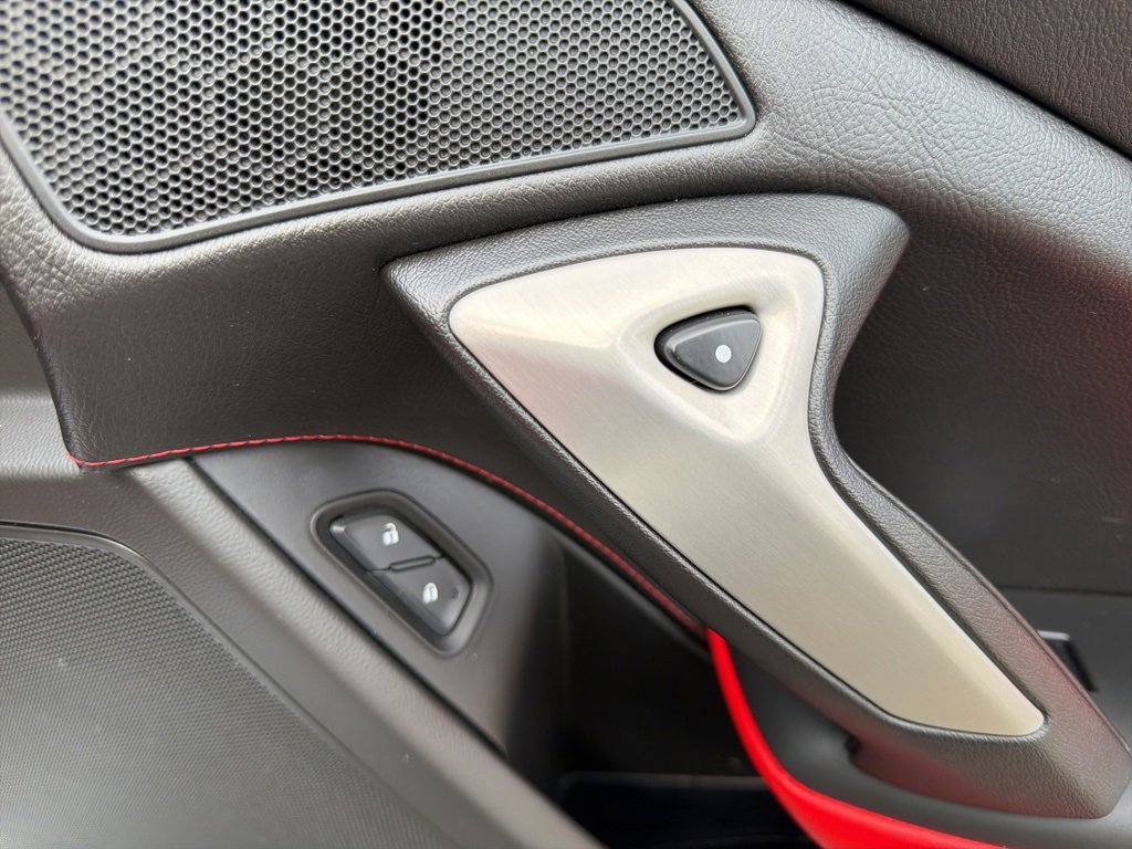 Used 2014 Chevrolet Corvette w/ Z51 Performance Package w/ 2LT Preferred Equipment Group image 14