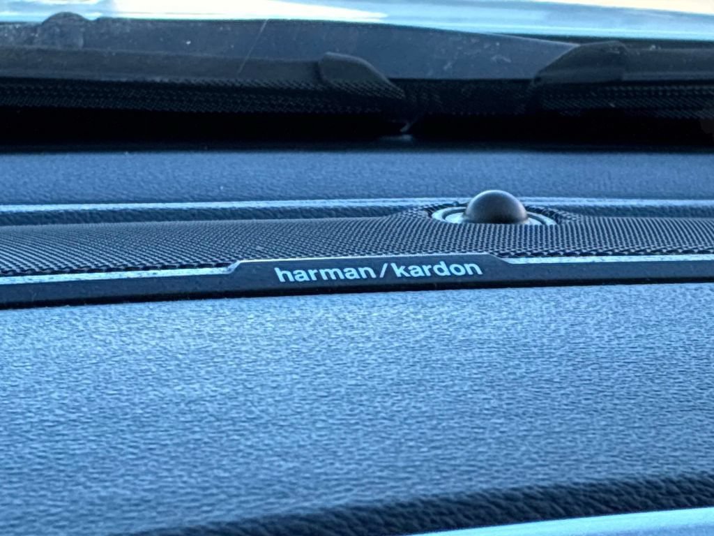 Used 2020 RAM 1500 Laramie AWD/4WD image 38
