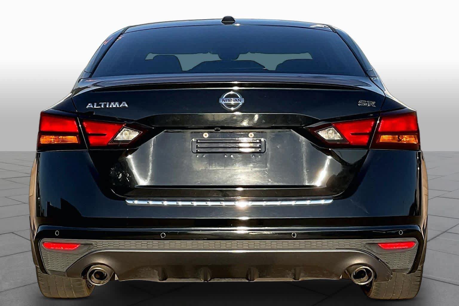 Used 2020 Nissan Altima 2.5 SR FWD image 4