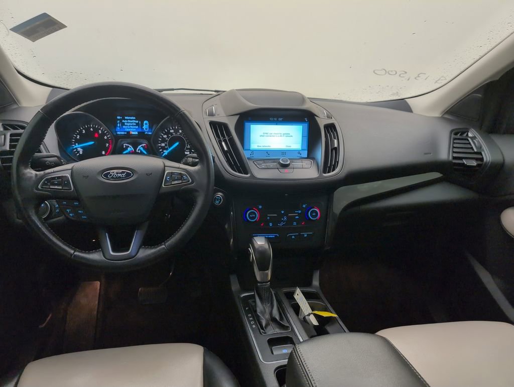 Certified 2019 Ford Escape SEL image 17