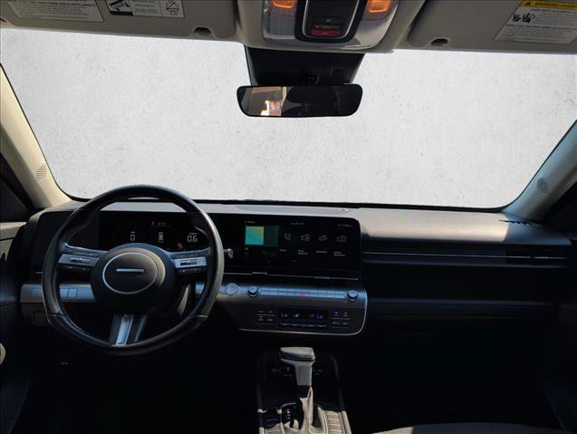 Used 2025 Hyundai Kona SEL FWD image 21