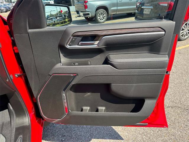 New 2025 Chevrolet Silverado 1500 LT w/ Convenience Package II image 13