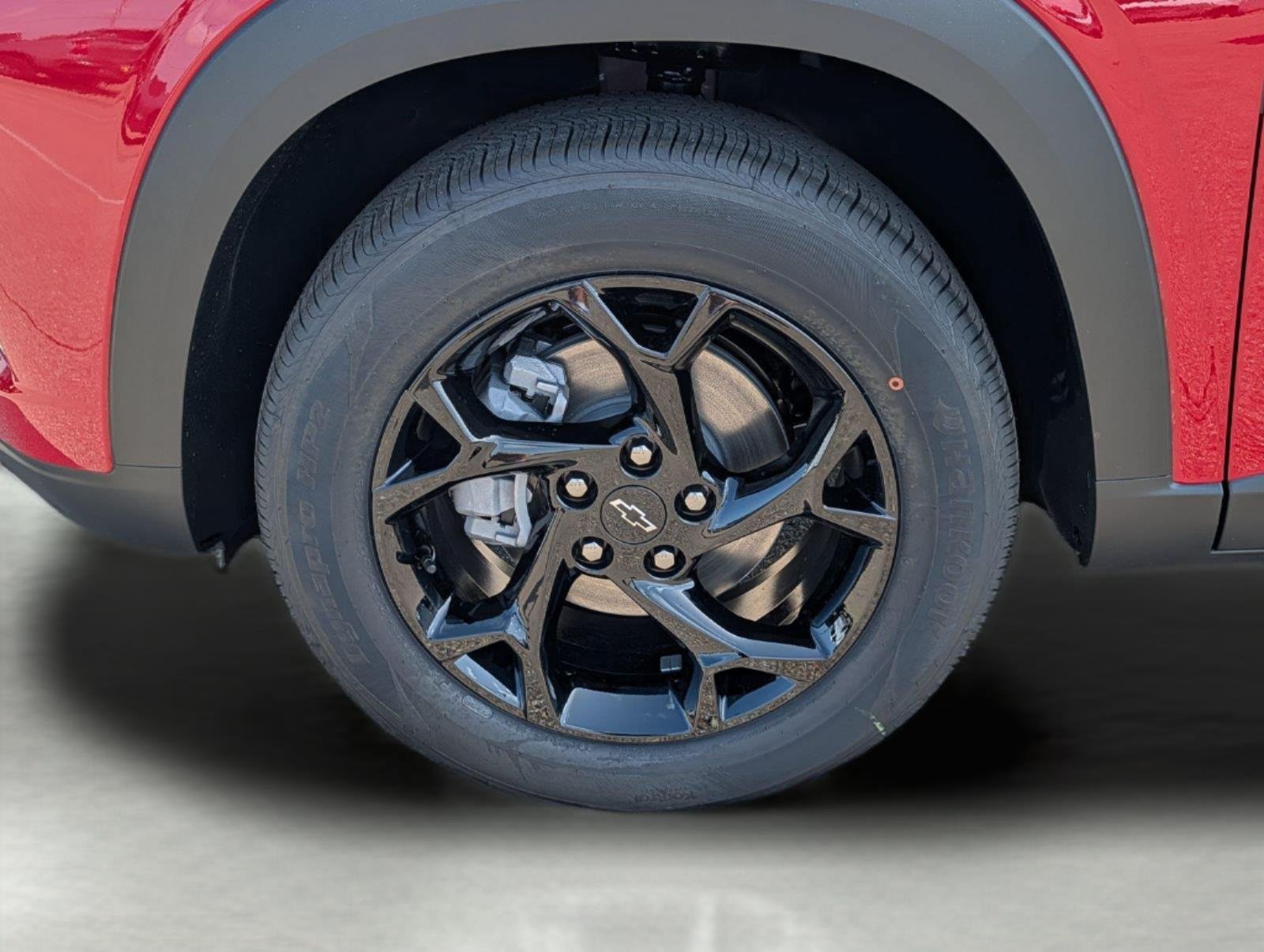 New 2026 Chevrolet Trax LT w/ Sunroof Package FWD image 21