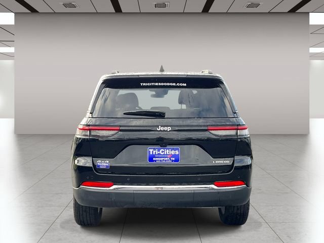 Used 2025 Jeep Grand Cherokee Laredo X AWD/4WD image 4