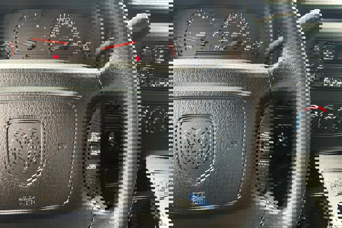 Used 2004 Dodge Dakota 4x4 Club Cab w/ Tire & Handling Group image 12