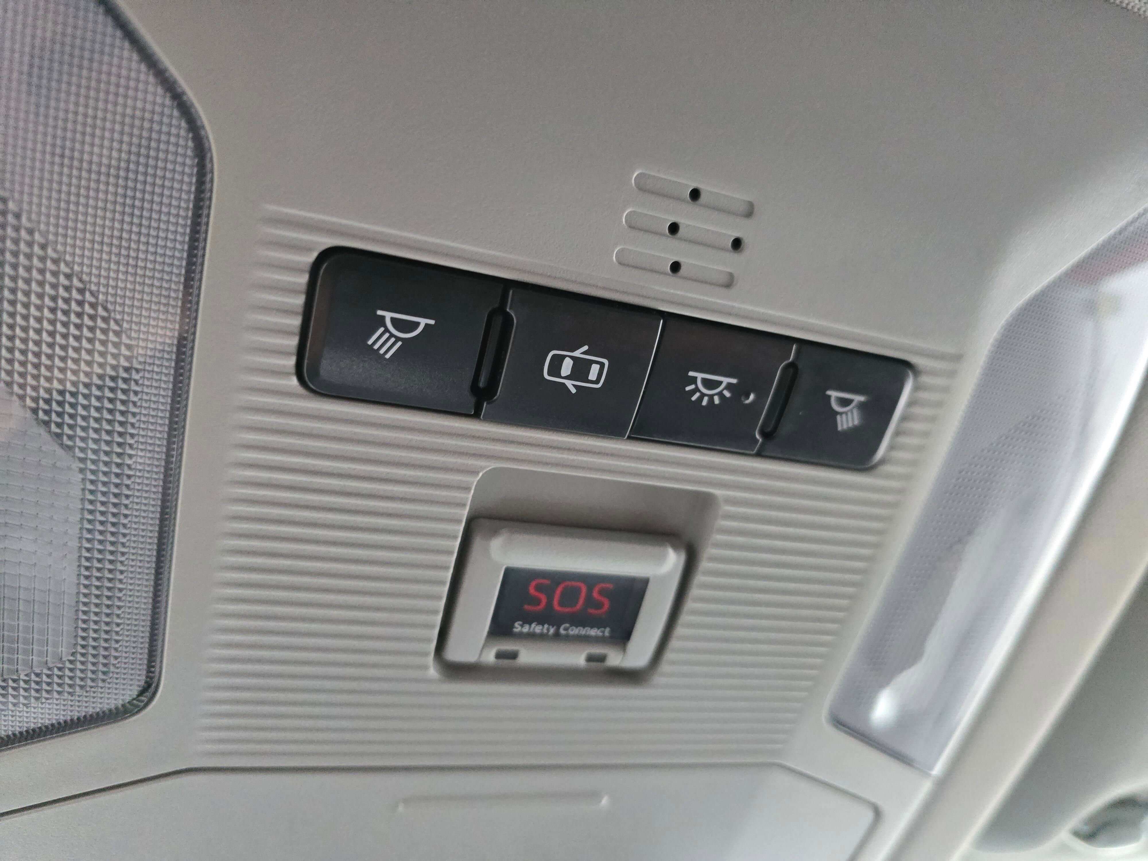 Used 2019 Toyota RAV4 LE image 19