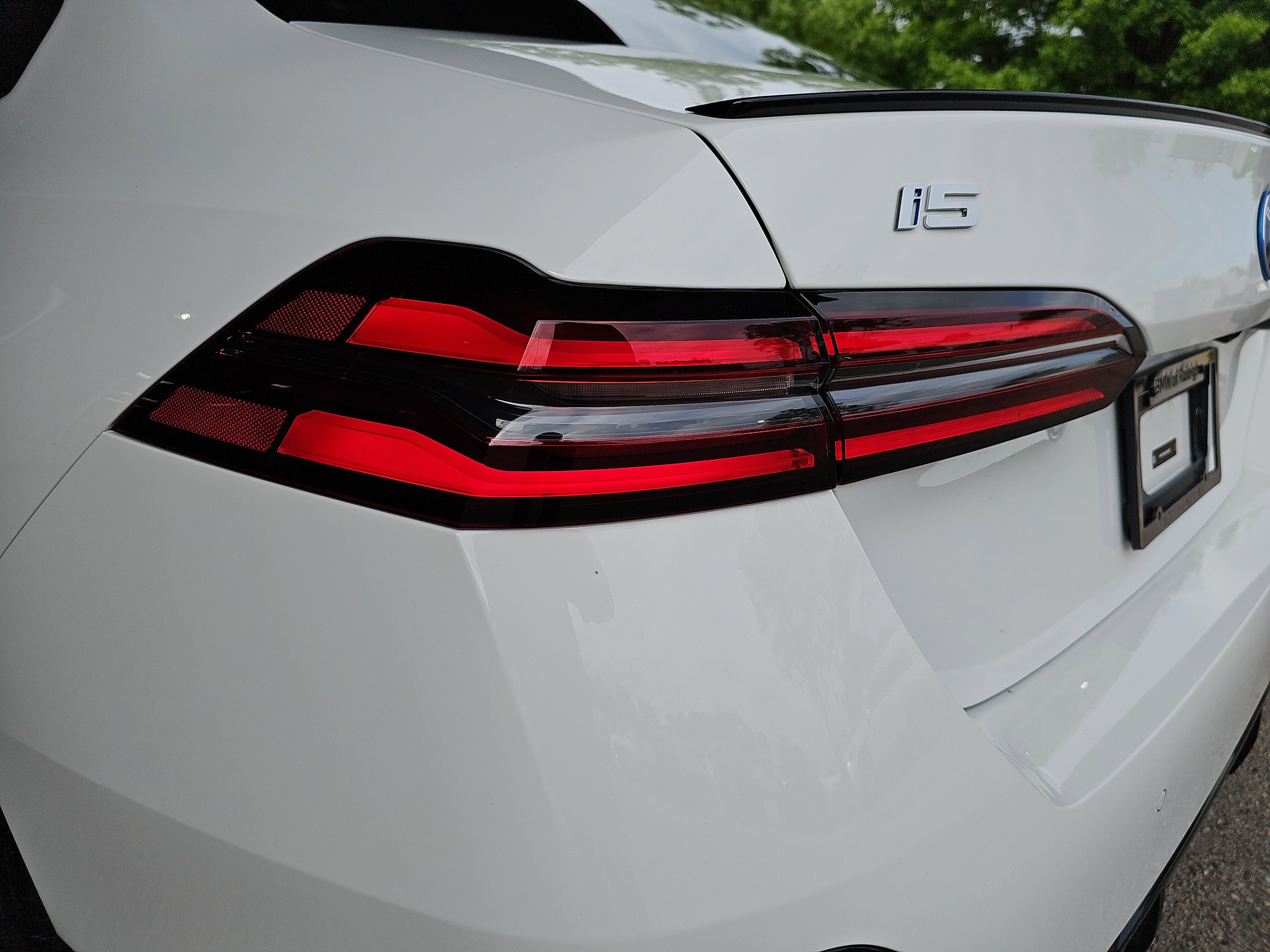 Certified 2025 BMW i5 M60 AWD/4WD image 37