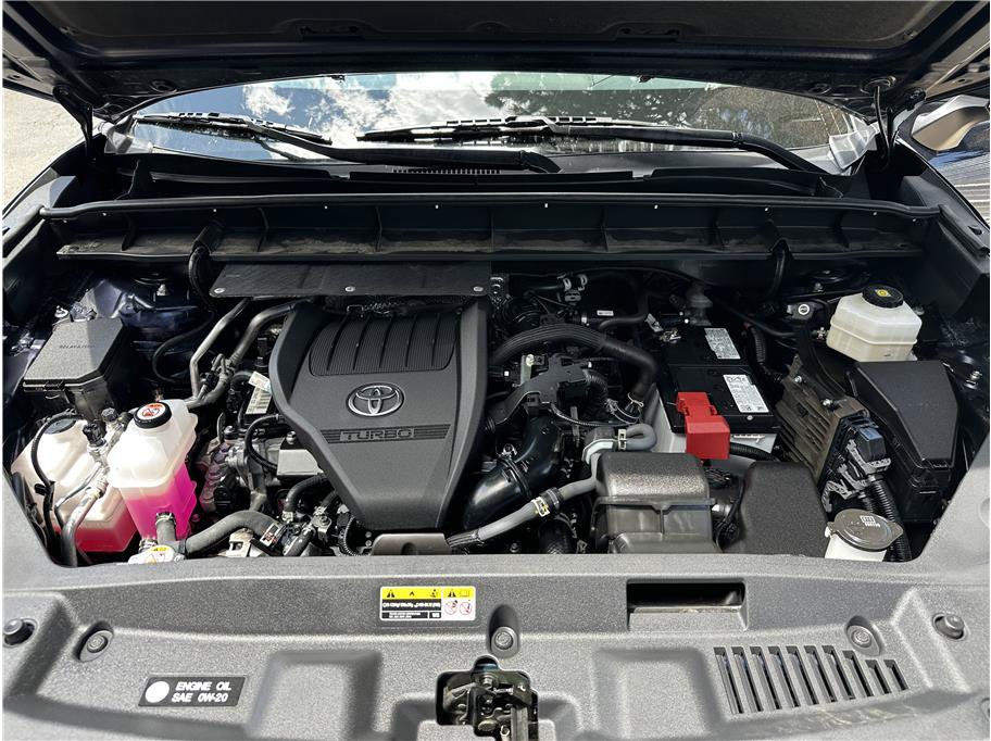 Used 2025 Toyota Highlander XSE AWD/4WD image 24