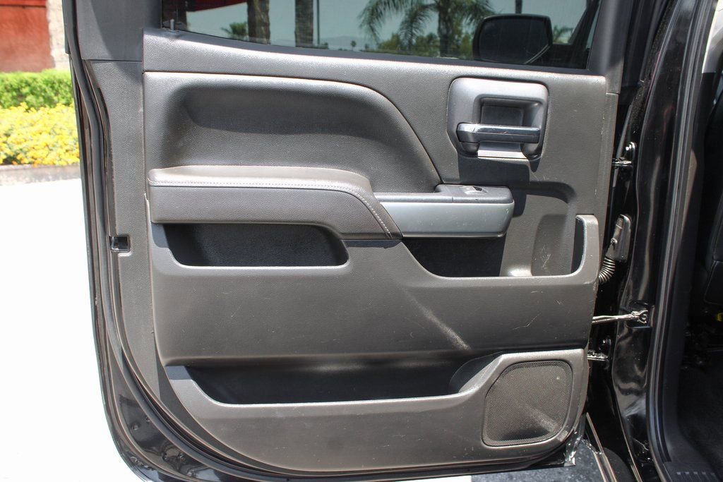 Used 2017 Chevrolet Silverado 1500 LT w/ Texas Edition image 31