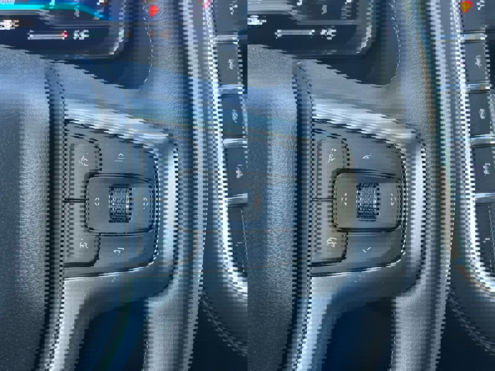 Used 2024 Chevrolet Tahoe LT image 31