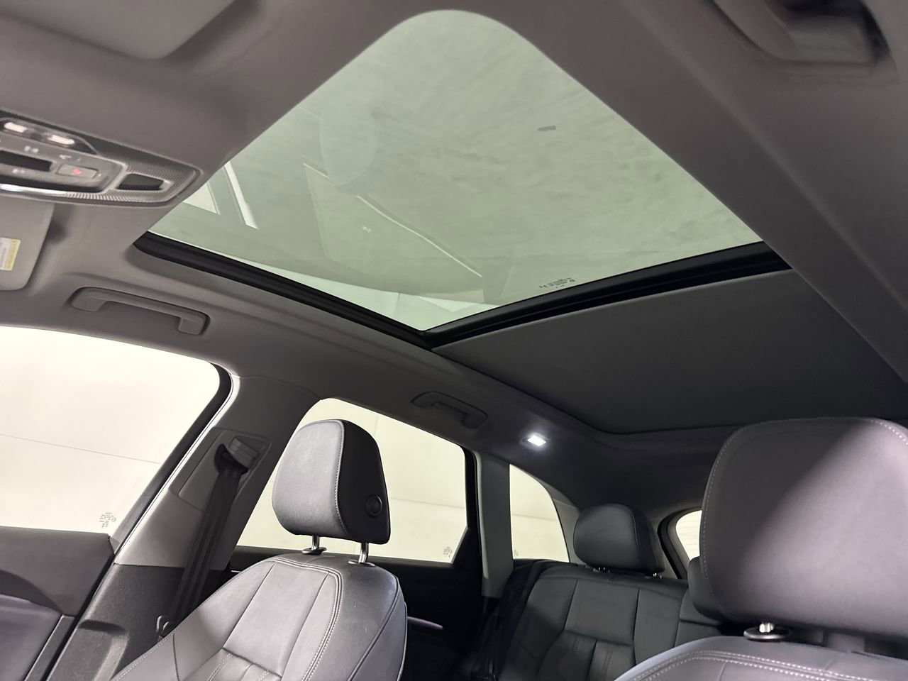 Used 2025 Audi Q5 Premium Plus w/ Premium Plus image 18