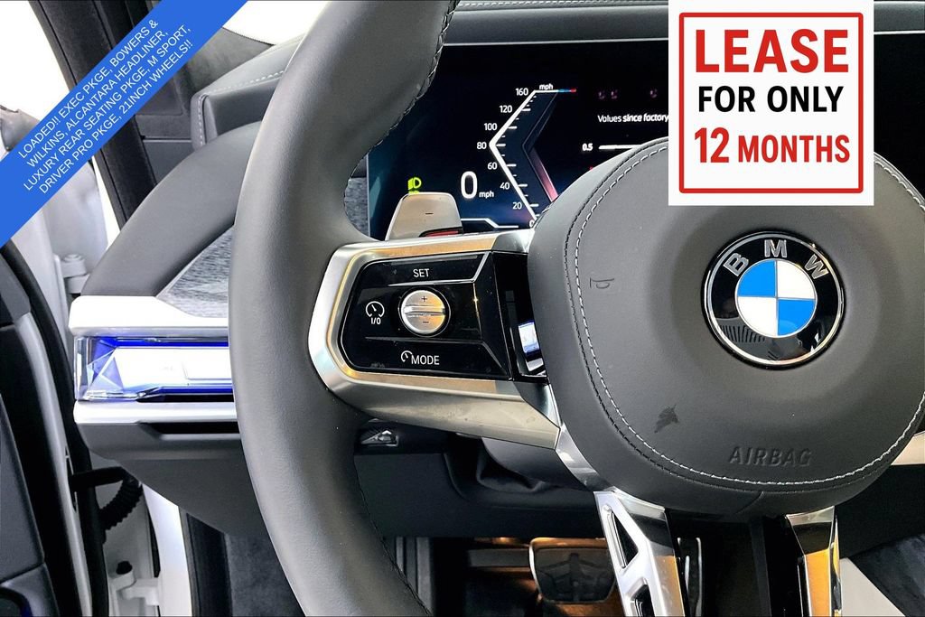 Used 2025 BMW 760i xDrive AWD/4WD image 26
