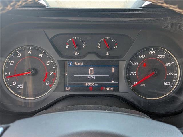 Used 2020 Chevrolet Camaro LT RWD image 11