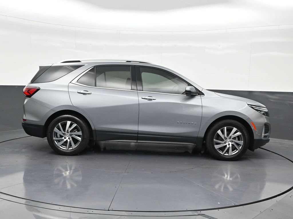 Used 2023 Chevrolet Equinox Premier FWD image 7