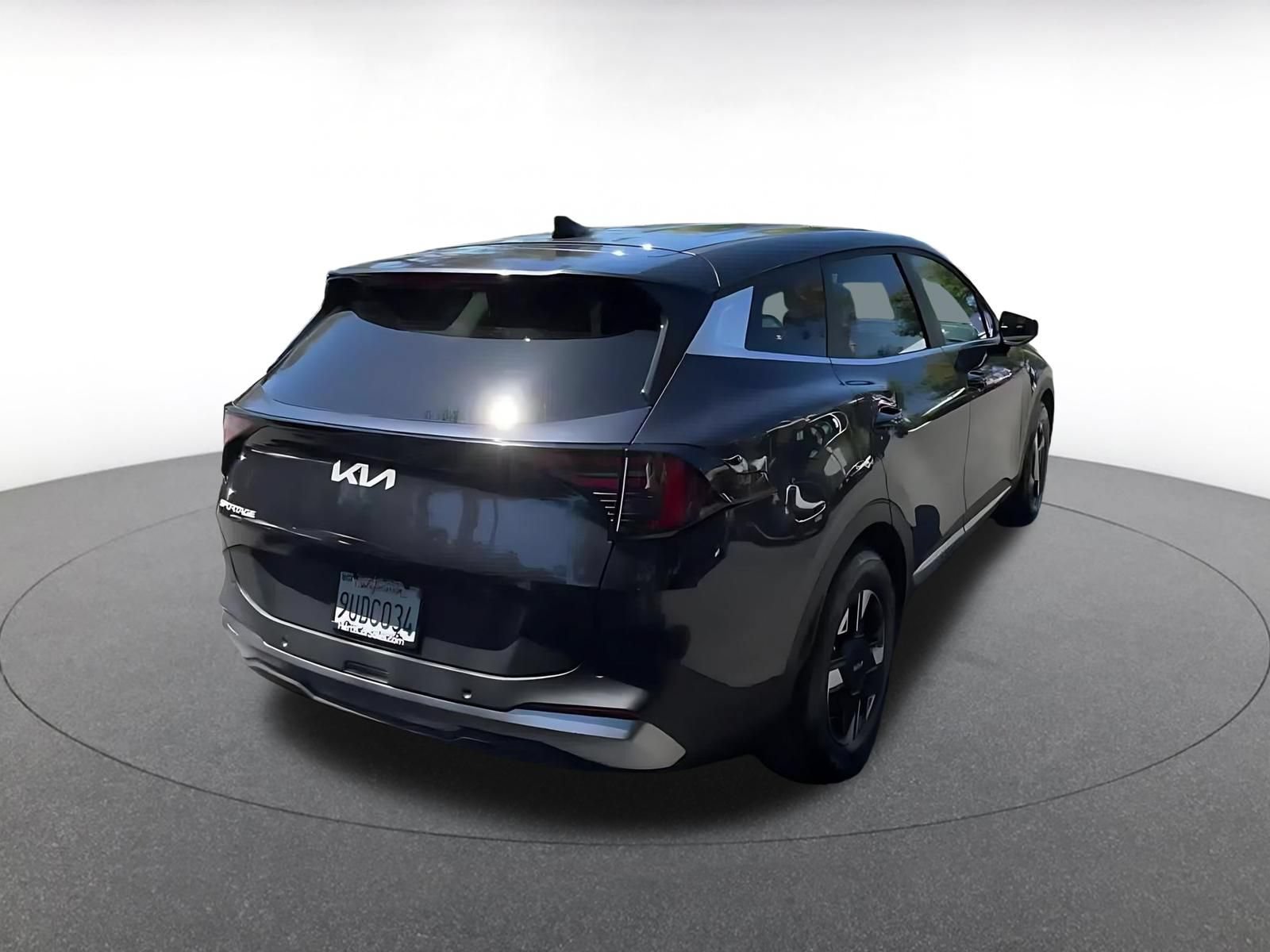 Used 2026 Kia Sportage LX FWD image 11